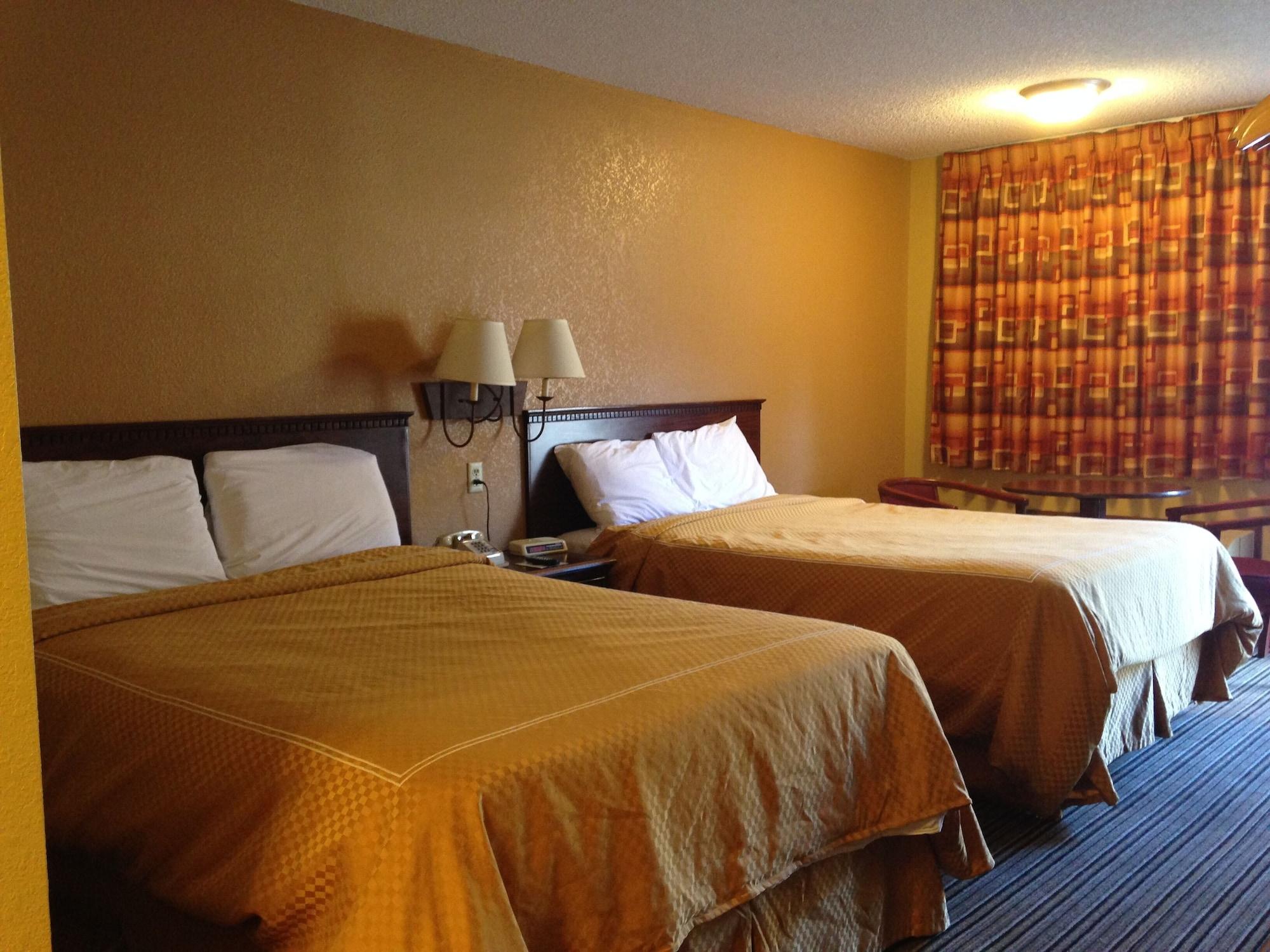 Rodeway Inn Columbus Extérieur photo