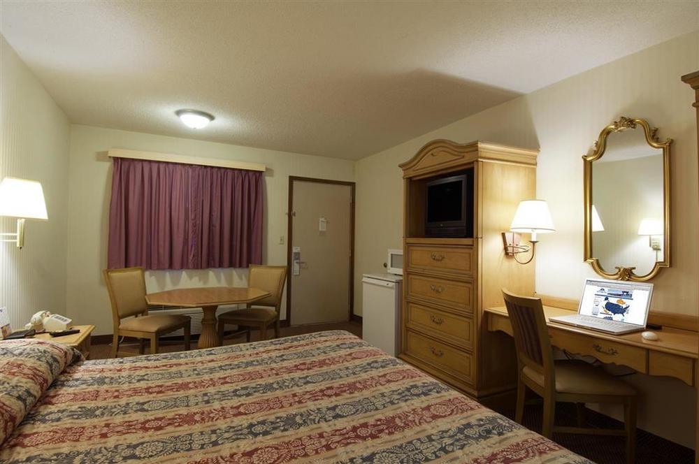Rodeway Inn Columbus Chambre photo